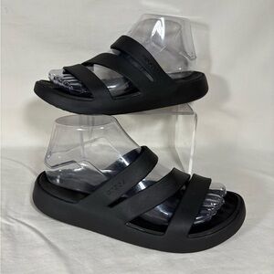 CROCS Getaway Black Sandals - Women's Size 7